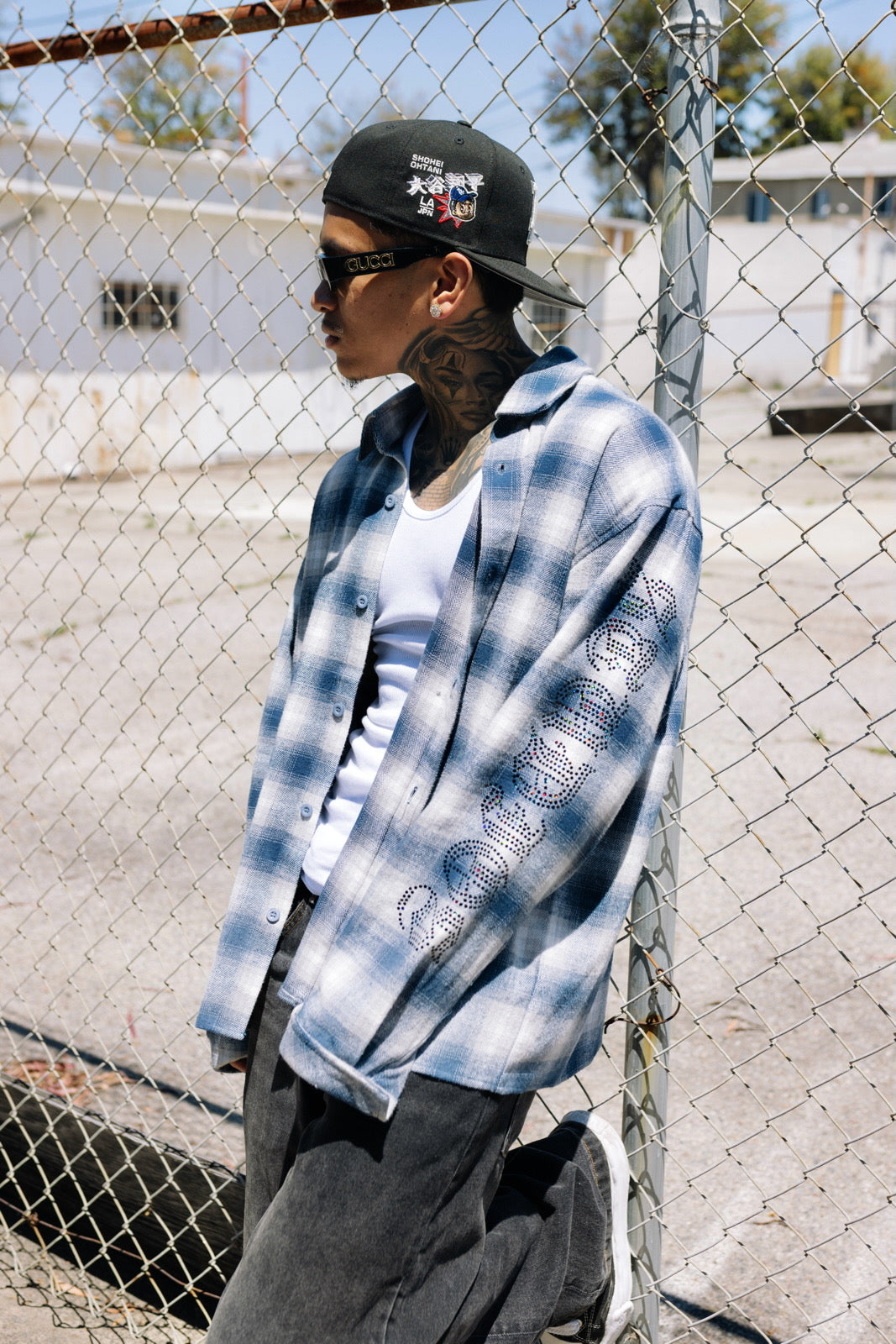 “DICE SHAKER” FLANNEL IN SUN-DRIED BLUE